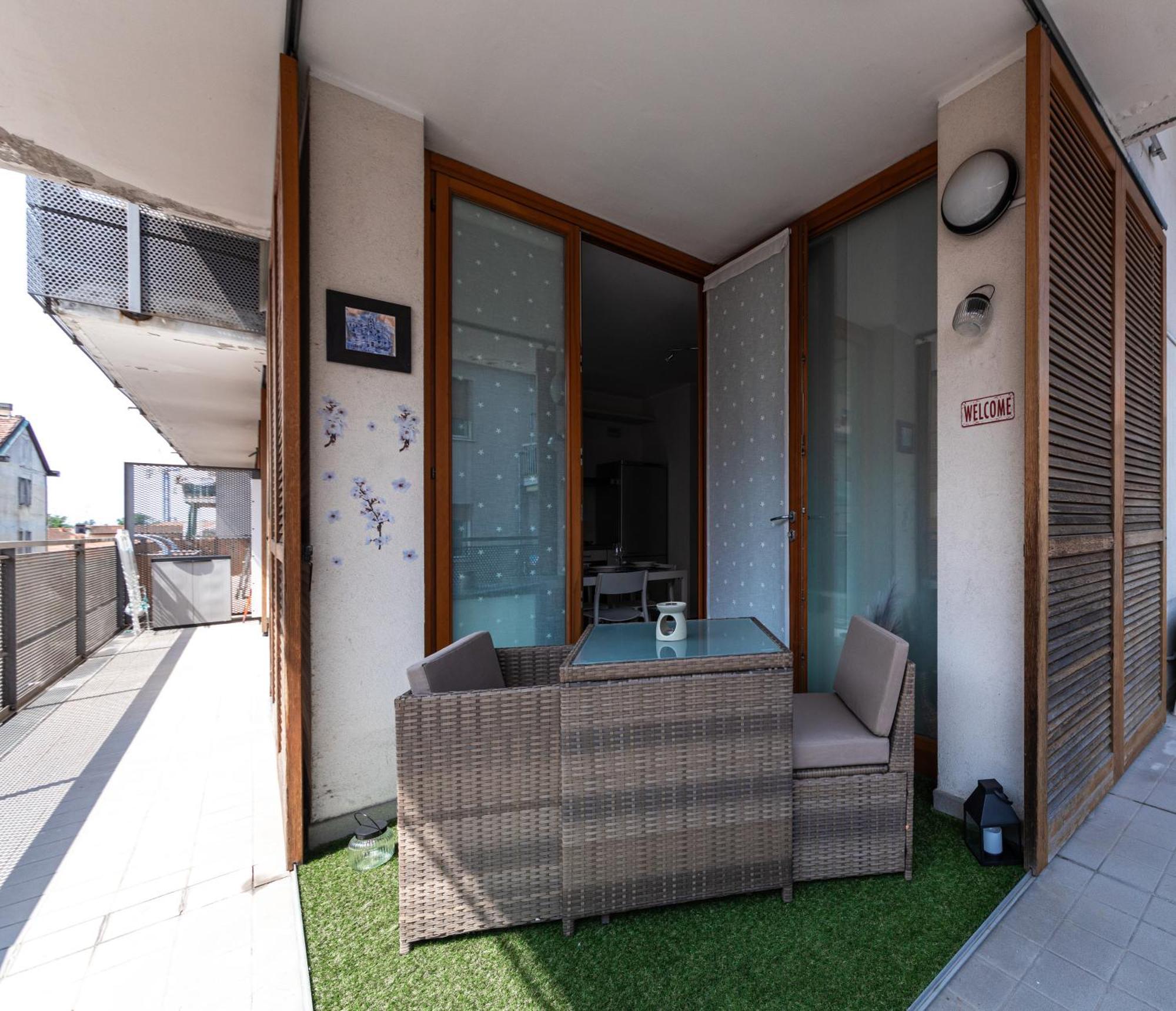 Appartamento Caterina A 5 Minuti Da Milano Fiere E San Siro Con Wifi-Netflix-Free Parking Ngoại thất bức ảnh